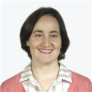 Soy funcionaria de la AEAT 
Doy clases de contabilidad, matemática financiera, impuestos (IVA, IRPF, IS, etc.) y derecho tributario.
También pueden contactar conmigo interesados en oposiciones para la AEAT: cuerpo técnico de hacienda (A2) y agentes (C1)